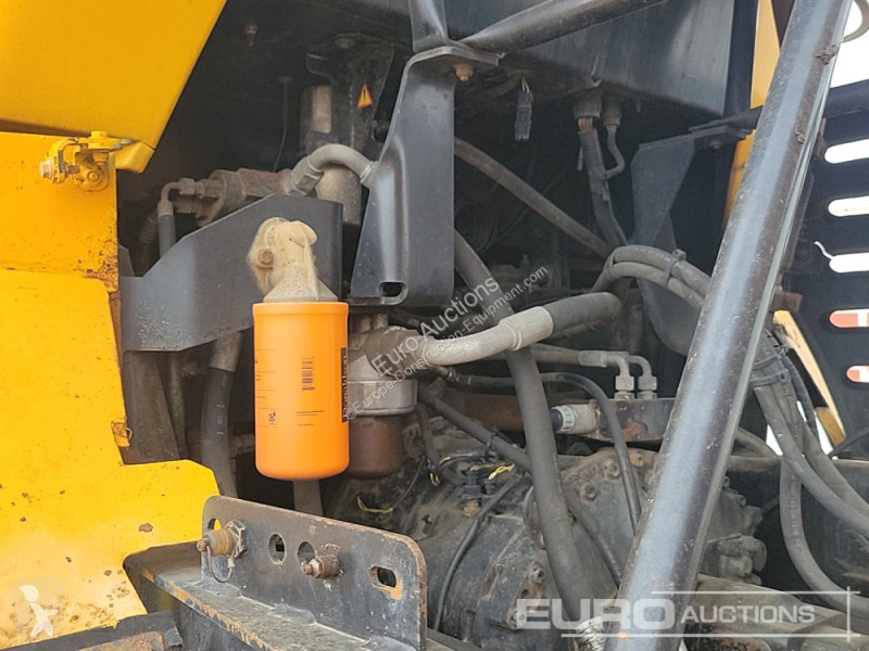 عربة قلابة JCB 718