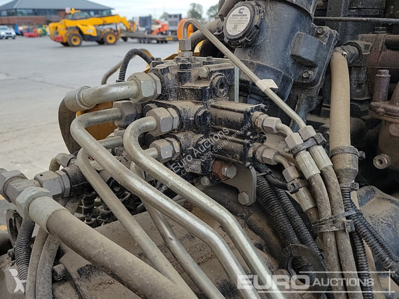 Basculantă Hydrema 912F