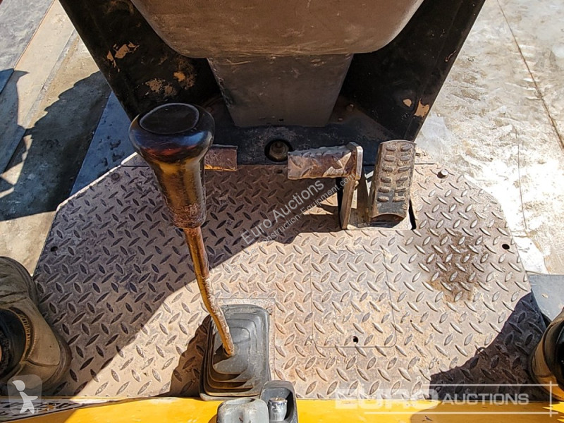 عربة قلابة JCB 3TSTM
