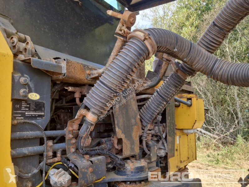 Sklápěčka Komatsu HM350-2