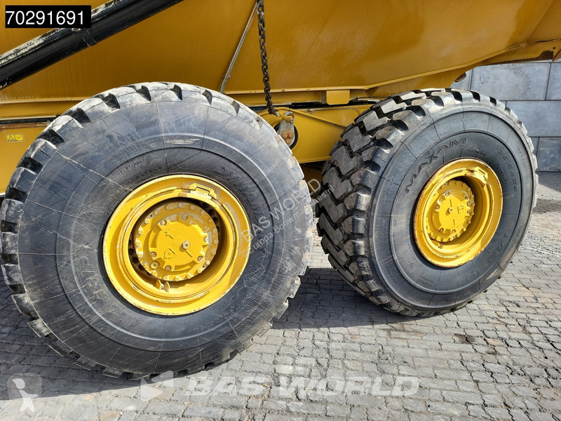 عربة قلابة Caterpillar C