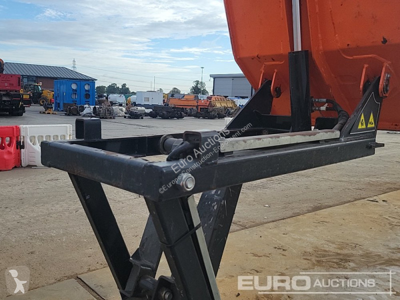 Dumper Yanmar C08-A