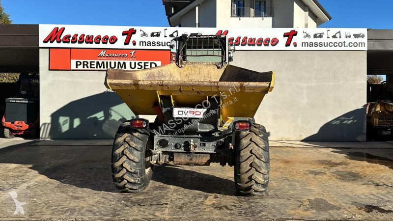 عربة قلابة Wacker Neuson DV90 4x4
