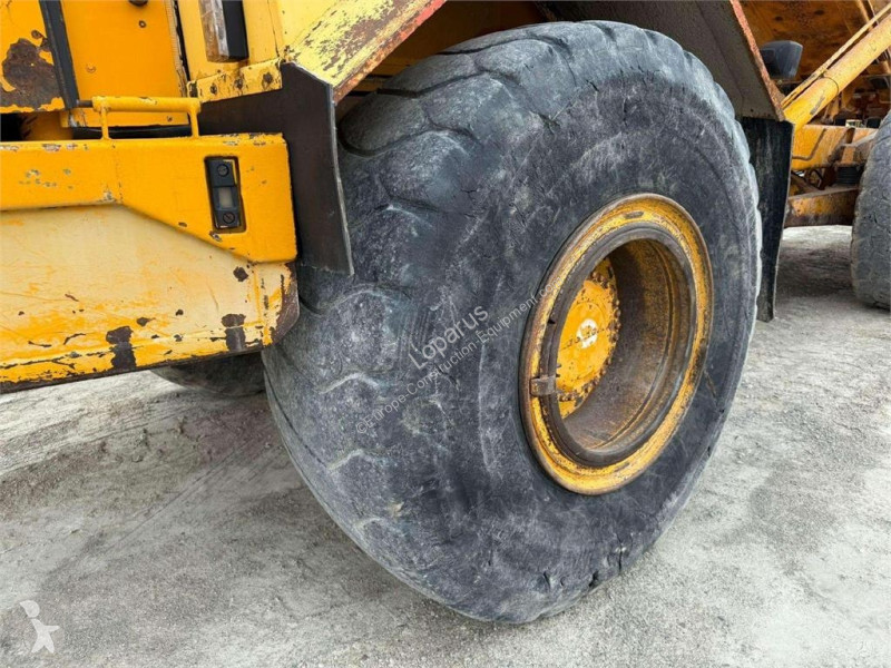 Карьерный самосвал Volvo