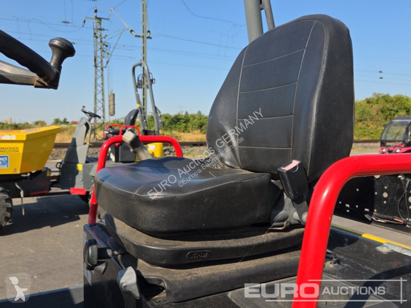 عربة قلابة Wacker Neuson DW30