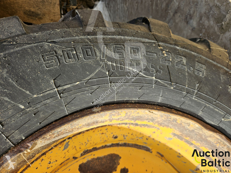 عربة قلابة JCB 9TFT