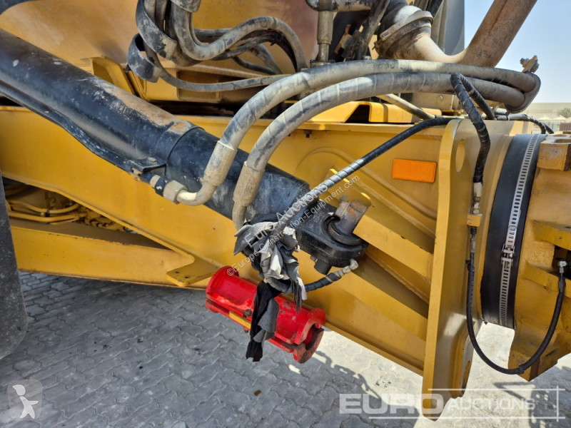 Basculantă Caterpillar 745