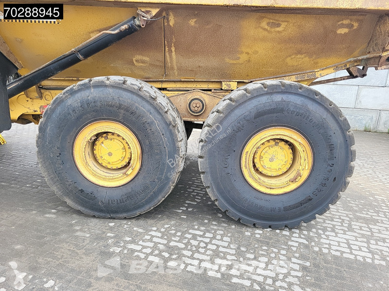 Dumper Caterpillar
