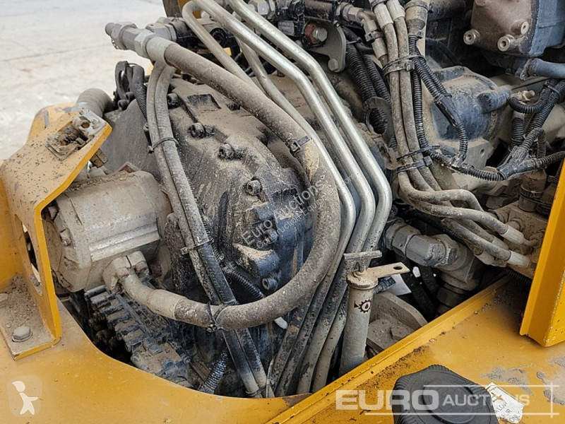 Basculantă Hydrema 912F