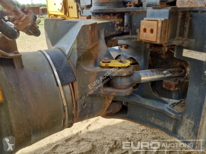 Sklápěčka Komatsu HM350-2
