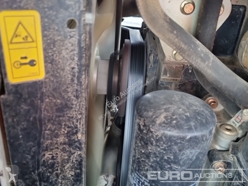 Sklápěčka JCB 6TFT