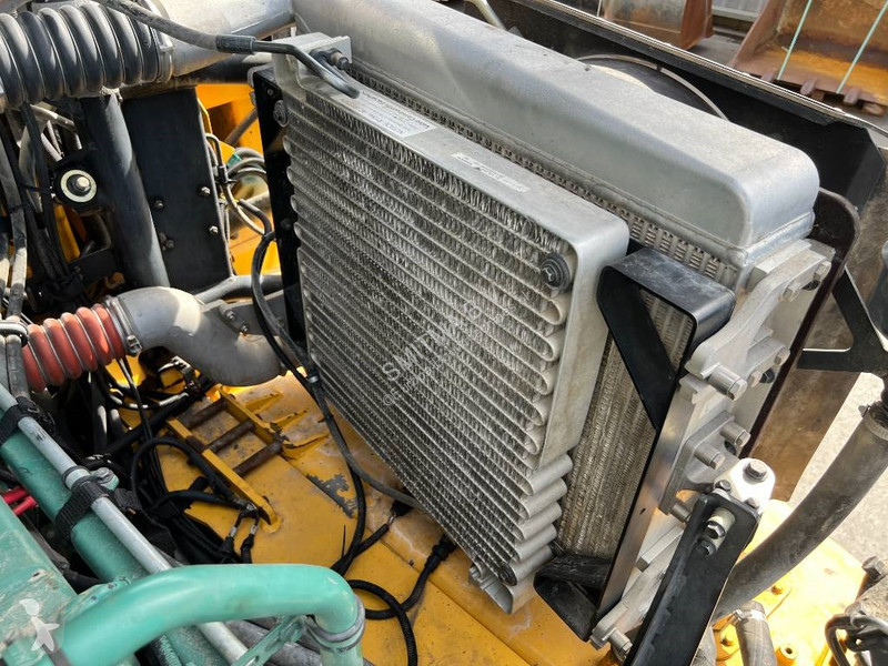 عربة قلابة Volvo A35E FS
