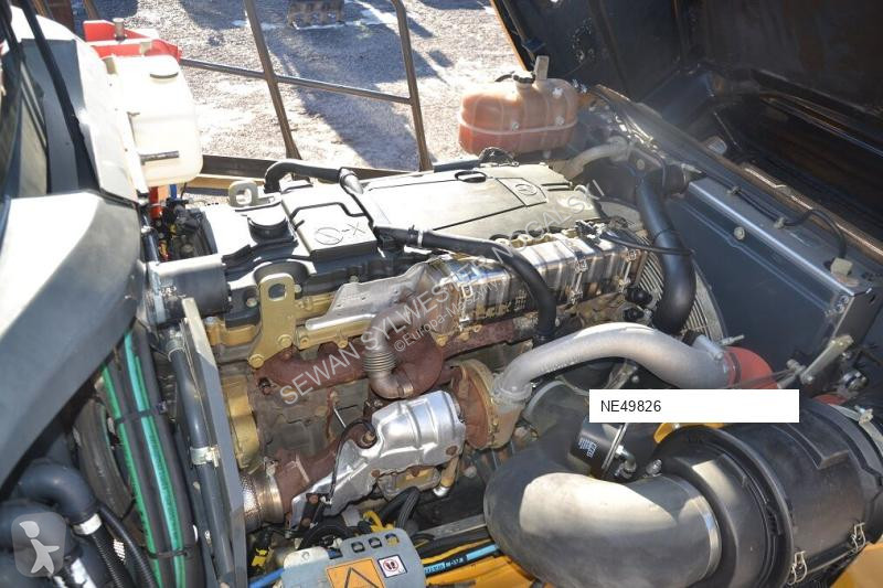 عربة قلابة Bell B25 E