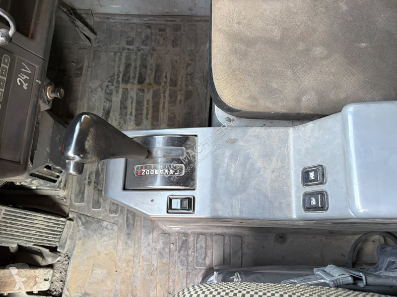 عربة قلابة Komatsu