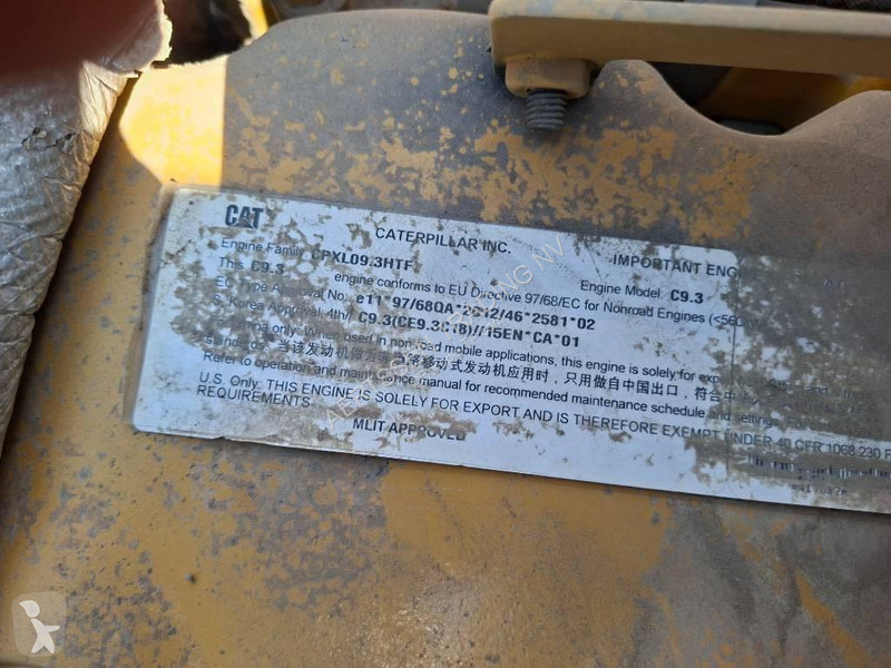 عربة قلابة Caterpillar C2