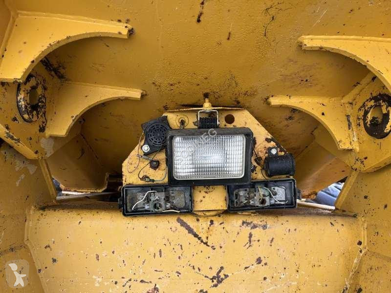 عربة قلابة Volvo 6X6