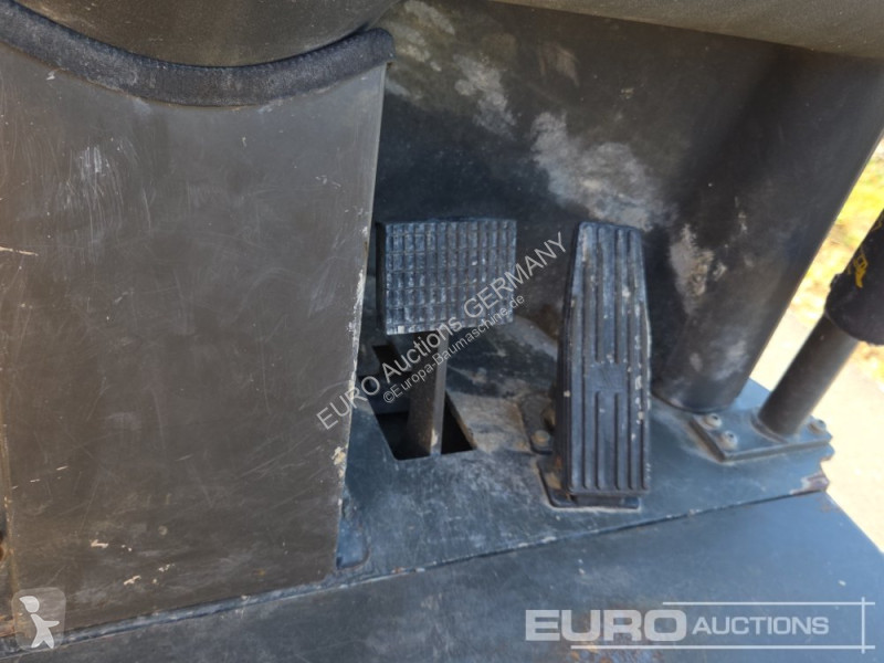 عربة قلابة Ausa D250 AHG