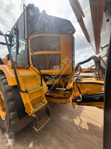 Дъмпер Caterpillar 730