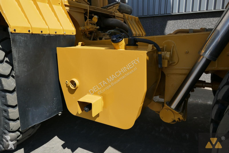 Dumper Caterpillar