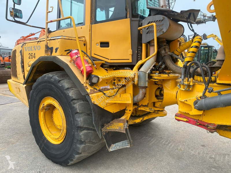 Sklápěčka Volvo 6x6 dumper articulated hauler NVT