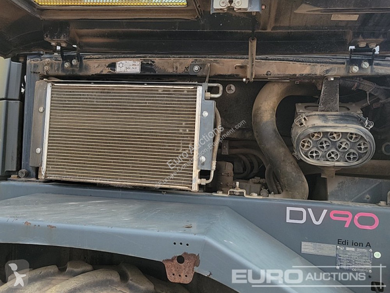 Basculantă  DV90