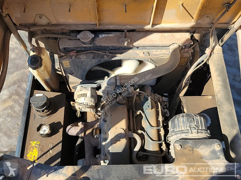 عربة قلابة JCB 3TSTM
