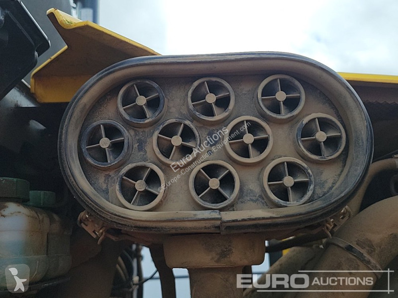 Sklápěčka  DW90