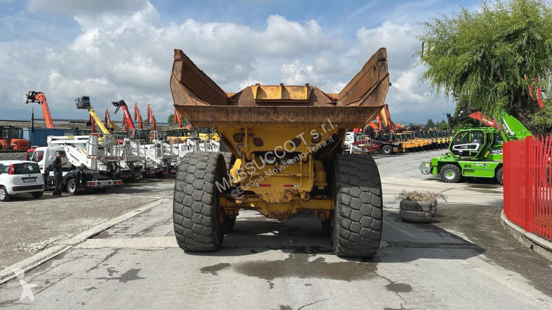 Sklápač Bell E 6x6