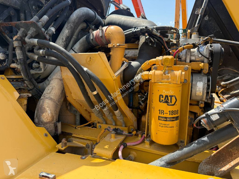 Sklápač Caterpillar - Automatic Greasing / Airco