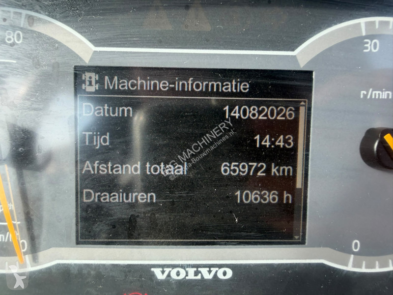 عربة قلابة Volvo