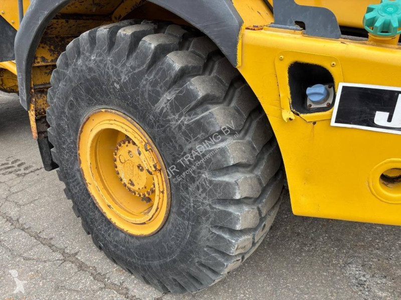 عربة قلابة Bell B 30 E (New Tires)
