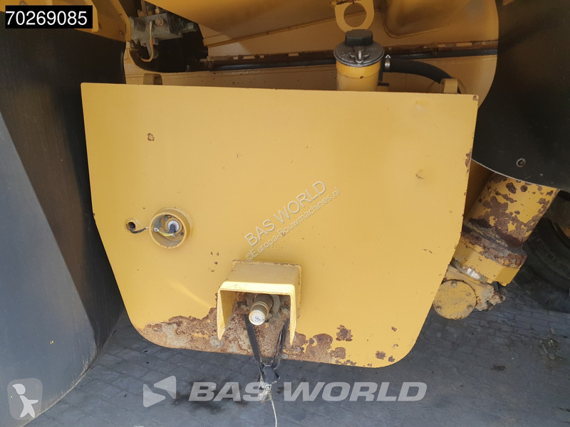 Dumper Caterpillar