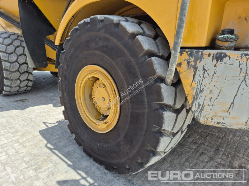 Basculantă Caterpillar 745