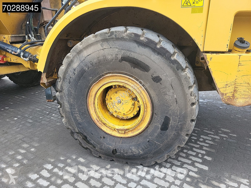 Dumper Caterpillar
