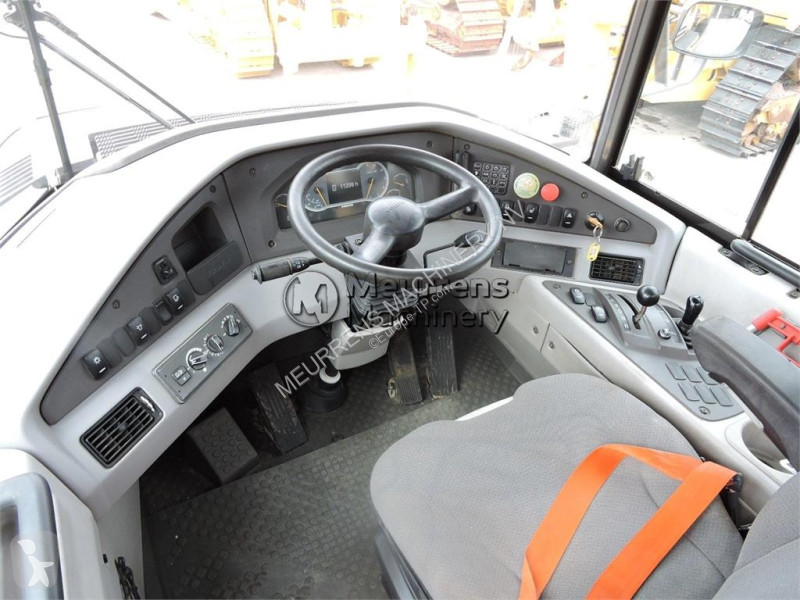 Sklápěčka Volvo