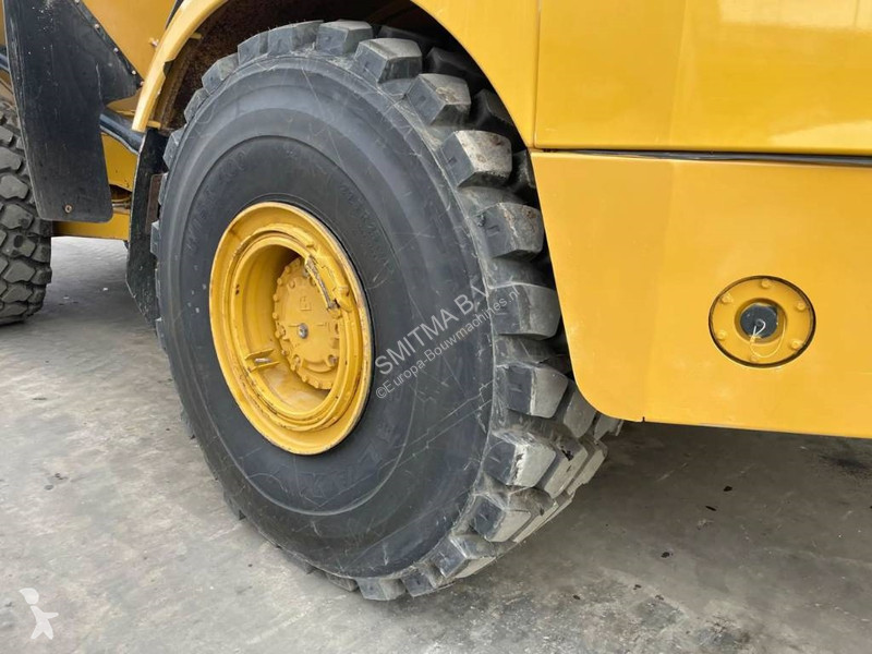Sklápač Caterpillar 745 04A - New Tires