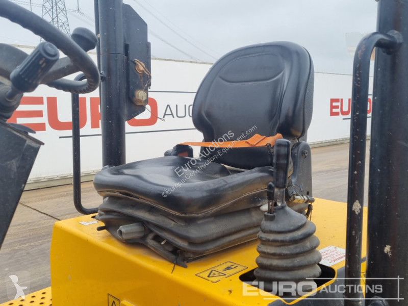 عربة قلابة JCB 3STH