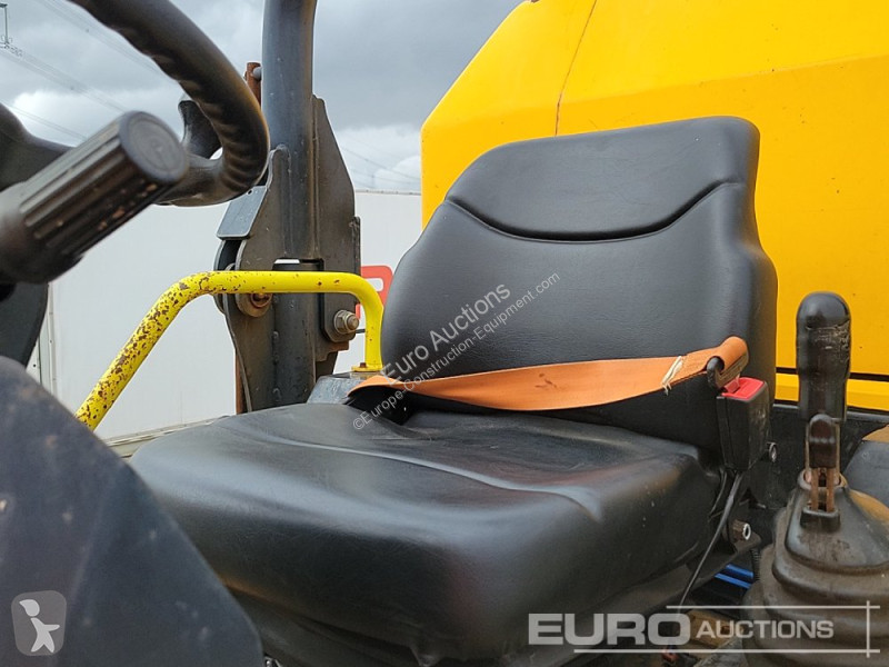Basculantă JCB 6TST