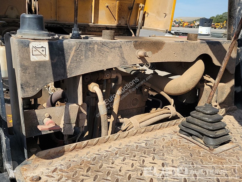 عربة قلابة JCB 3TSTM