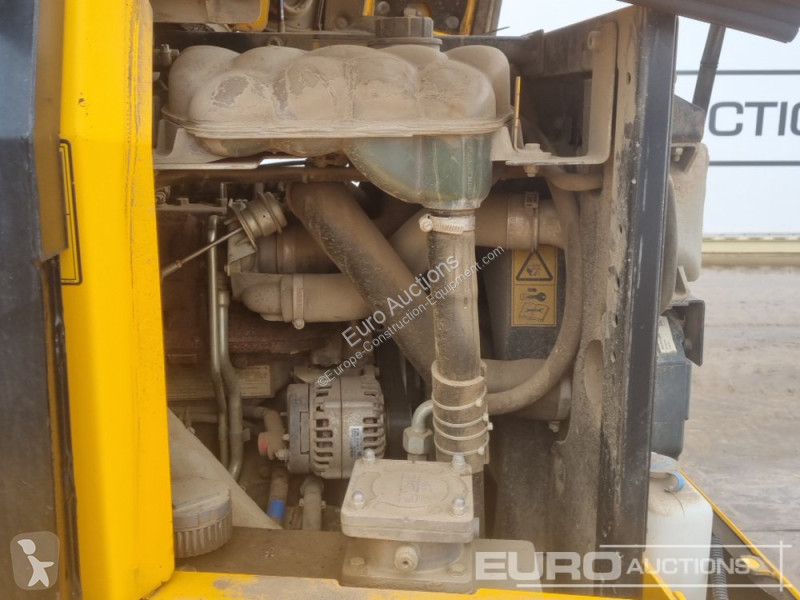 Sklápěčka JCB 6TFT