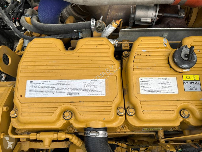 عربة قلابة Caterpillar C
