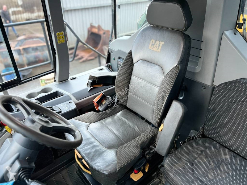 عربة قلابة Caterpillar 745 04A