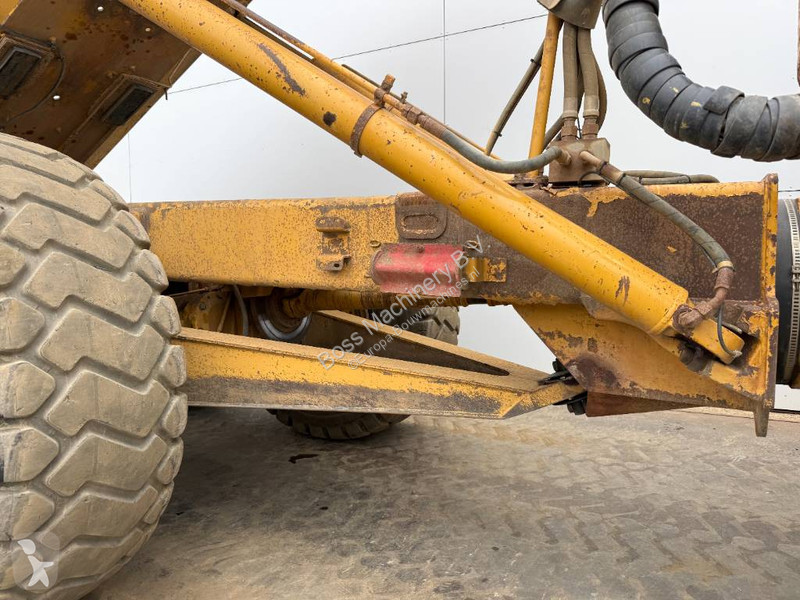 Sklápač Caterpillar - Automatic Greasing / Body...