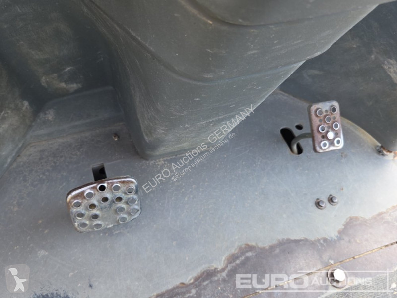 عربة قلابة Wacker Neuson DW50