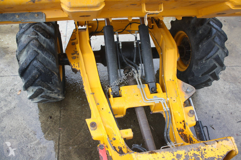 Tombereau JCB 7FT