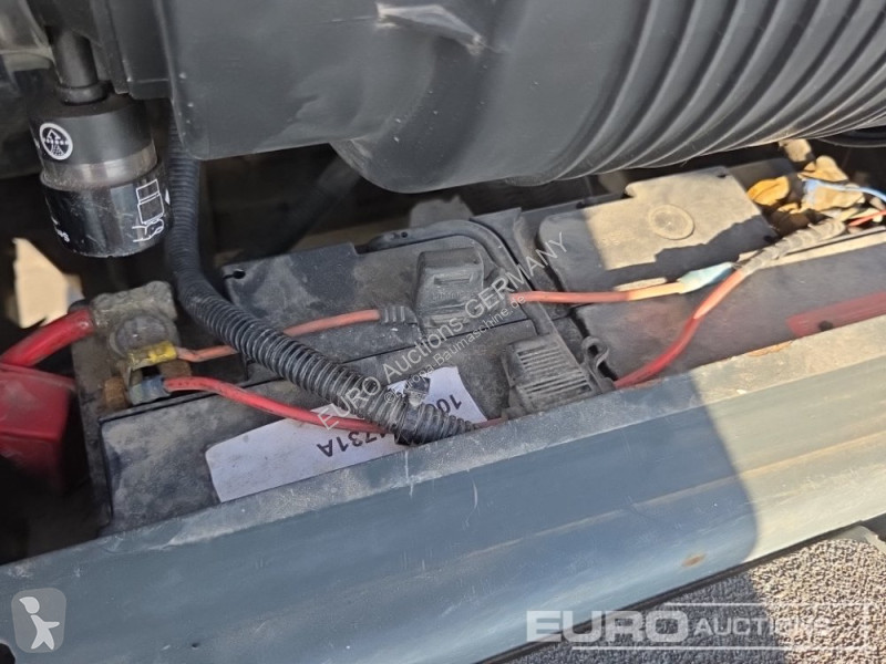 عربة قلابة Wacker Neuson