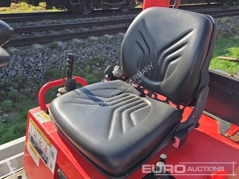عربة قلابة Thwaites MACH 471