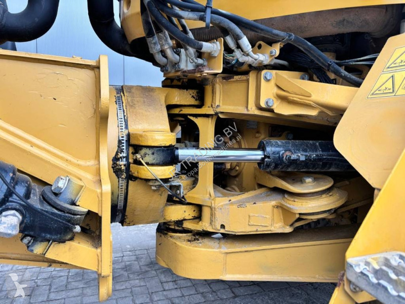 Tippvagn Caterpillar 730 C (CE)