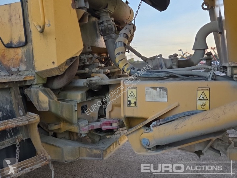 عربة قلابة Volvo