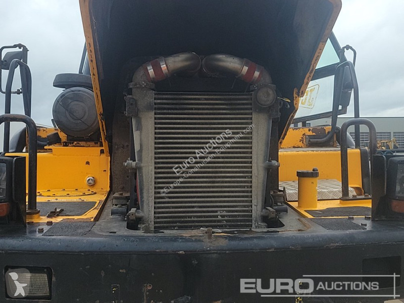 Dumper JCB 718